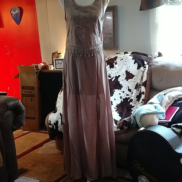marineblu Dresses & Skirts - Llight brown evening gown